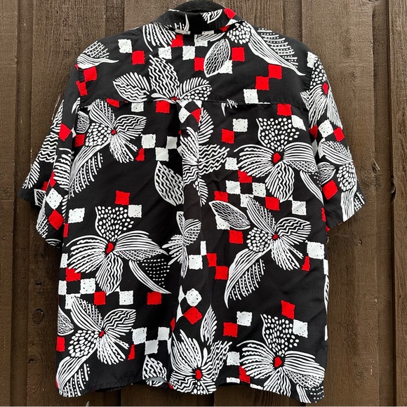 Woven Floral Blouse - Picture 1 of 3